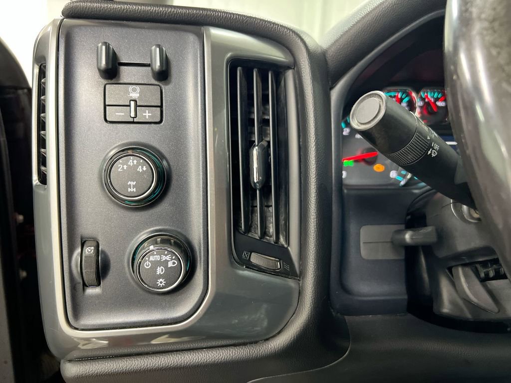 Used 2016 Chevrolet Silverado 2500 LT w/ All Star Edition AWD/4WD image 18