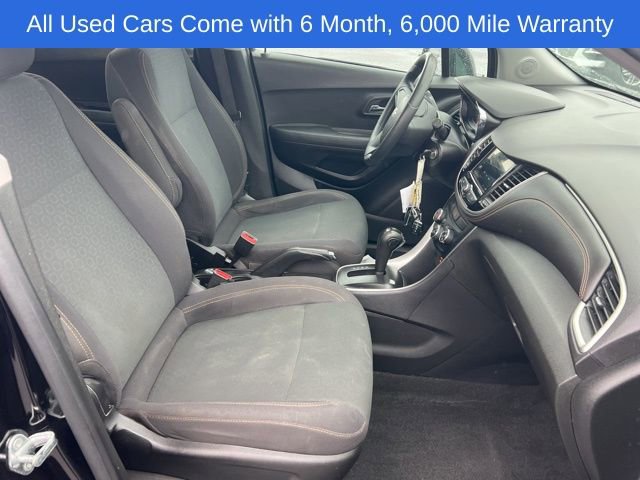 Used 2019 Chevrolet Trax LS image 11