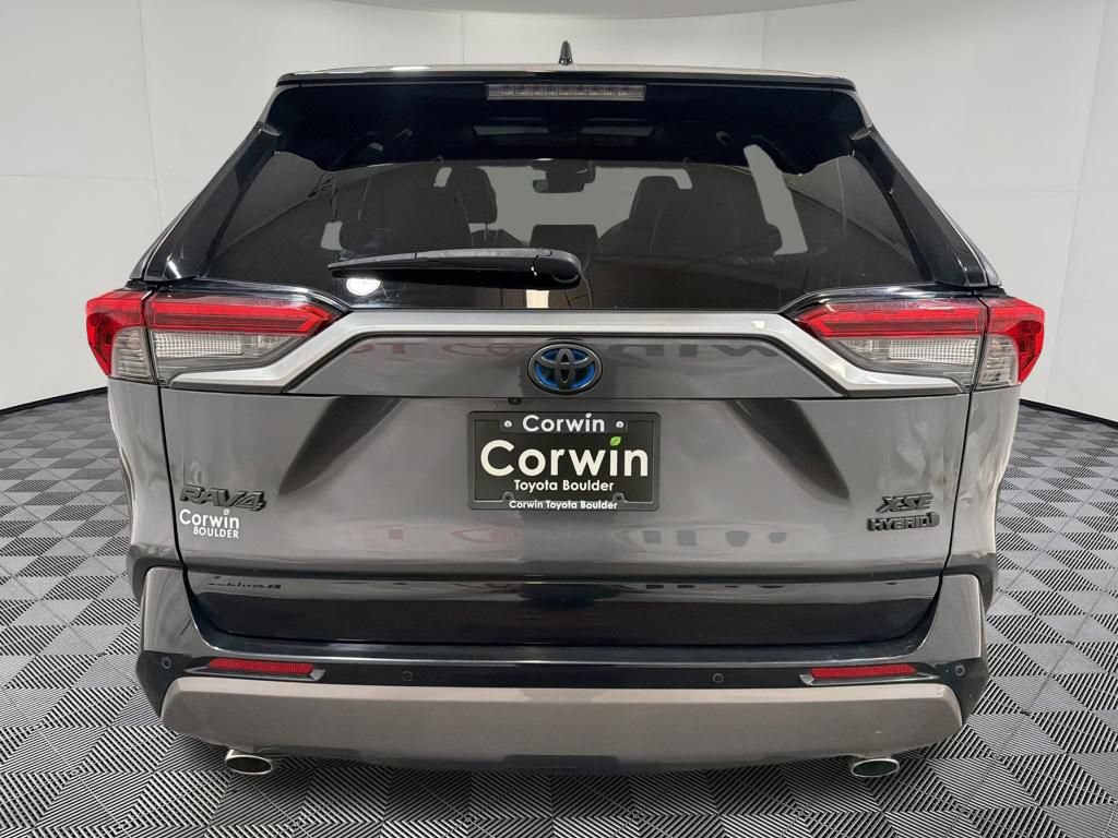 Used 2021 Toyota RAV4 XSE AWD/4WD image 6