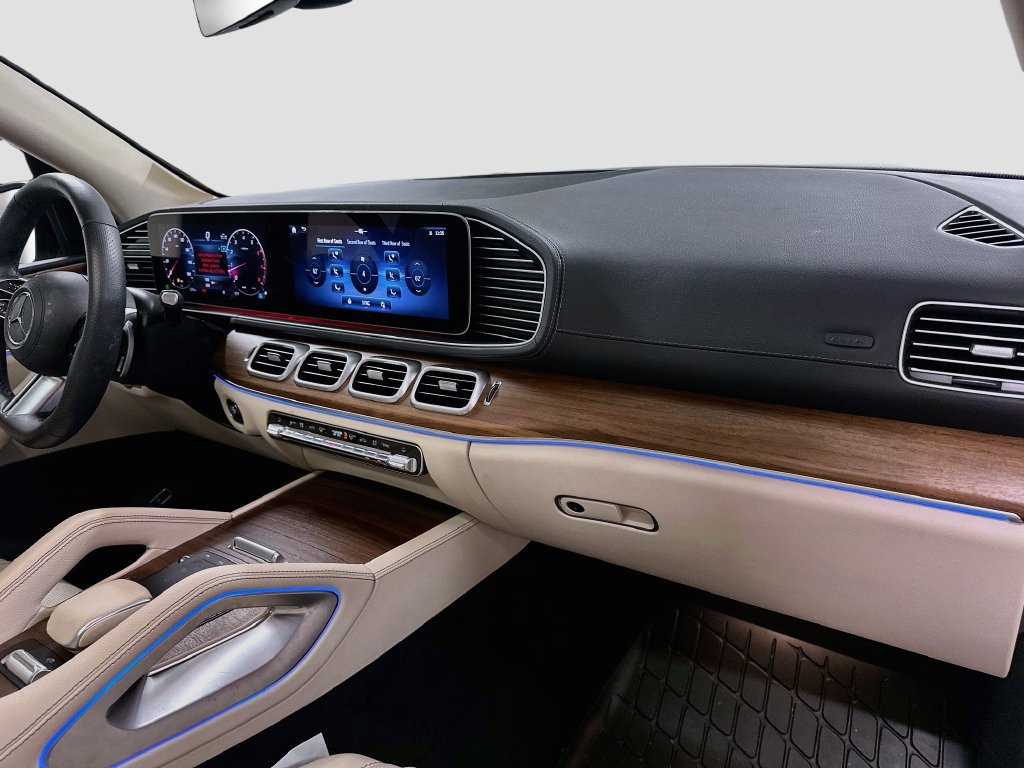 Used 2026 Mercedes-Benz GLS 450 4MATIC image 31