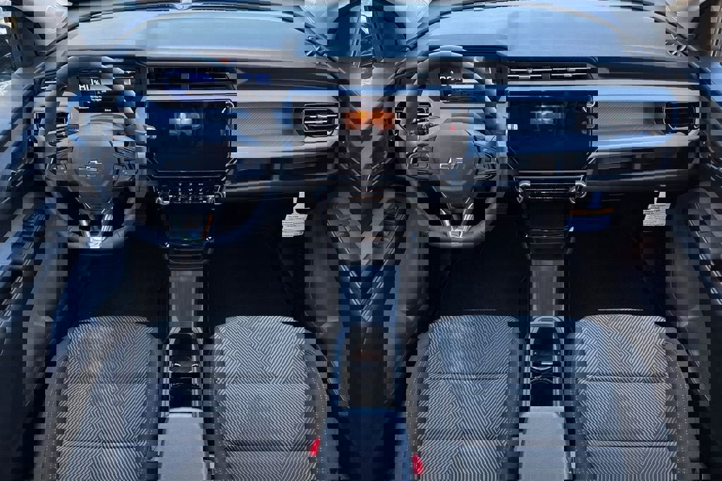 New 2027 Chevrolet Bolt LT w/ Comfort Package image 13