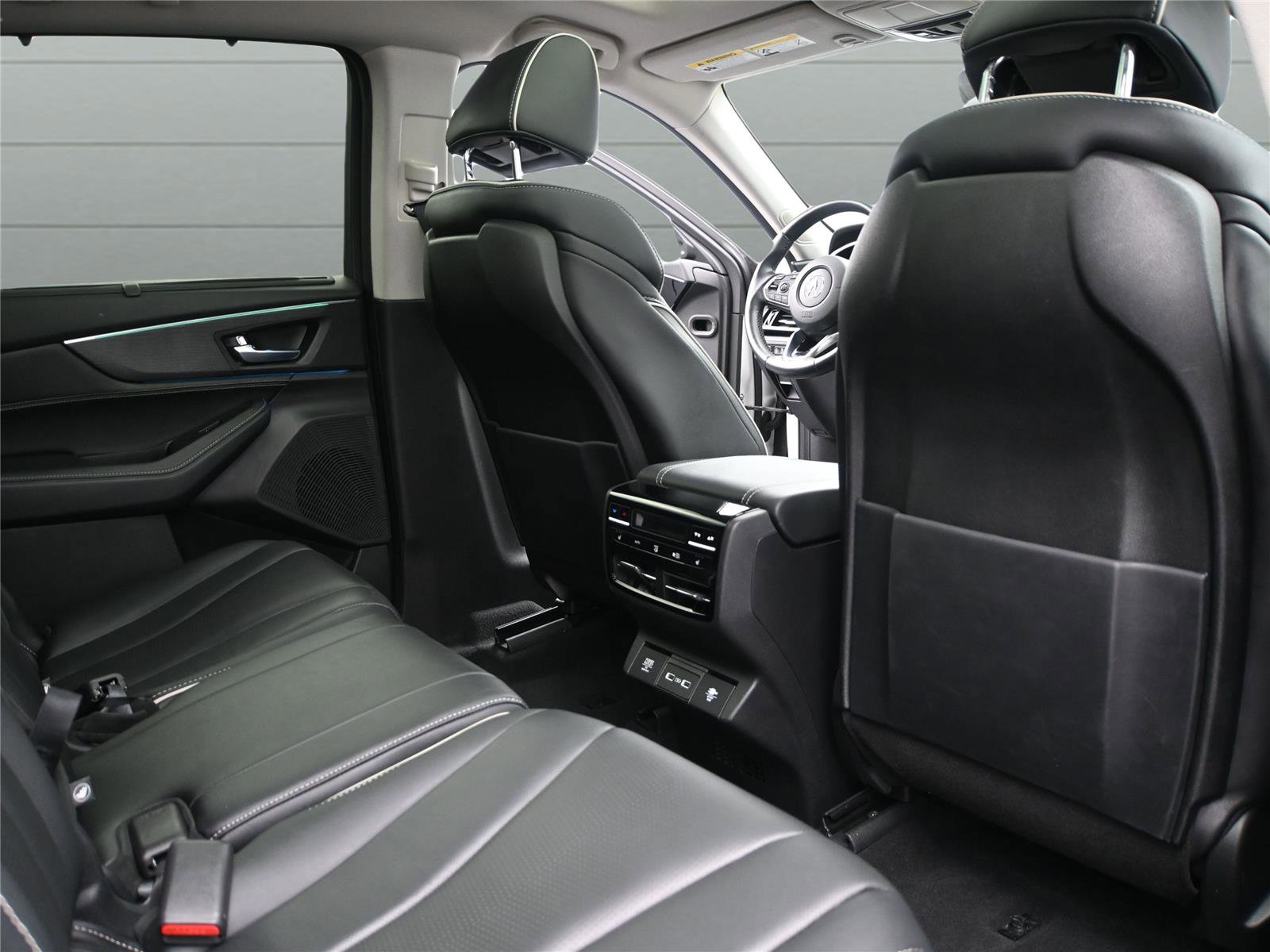 Certified 2022 Acura MDX SH-AWD w/ Advance Package image 27