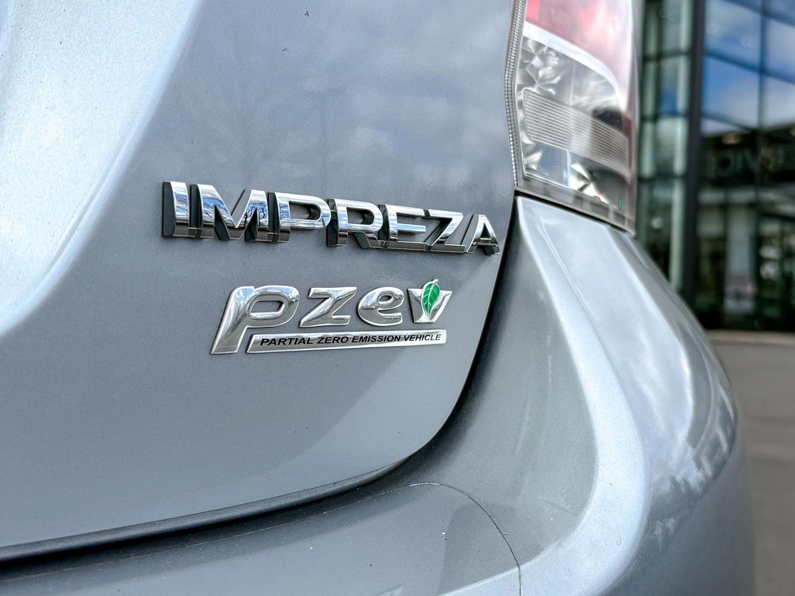 Used 2015 Subaru Impreza 2.0i Premium image 6