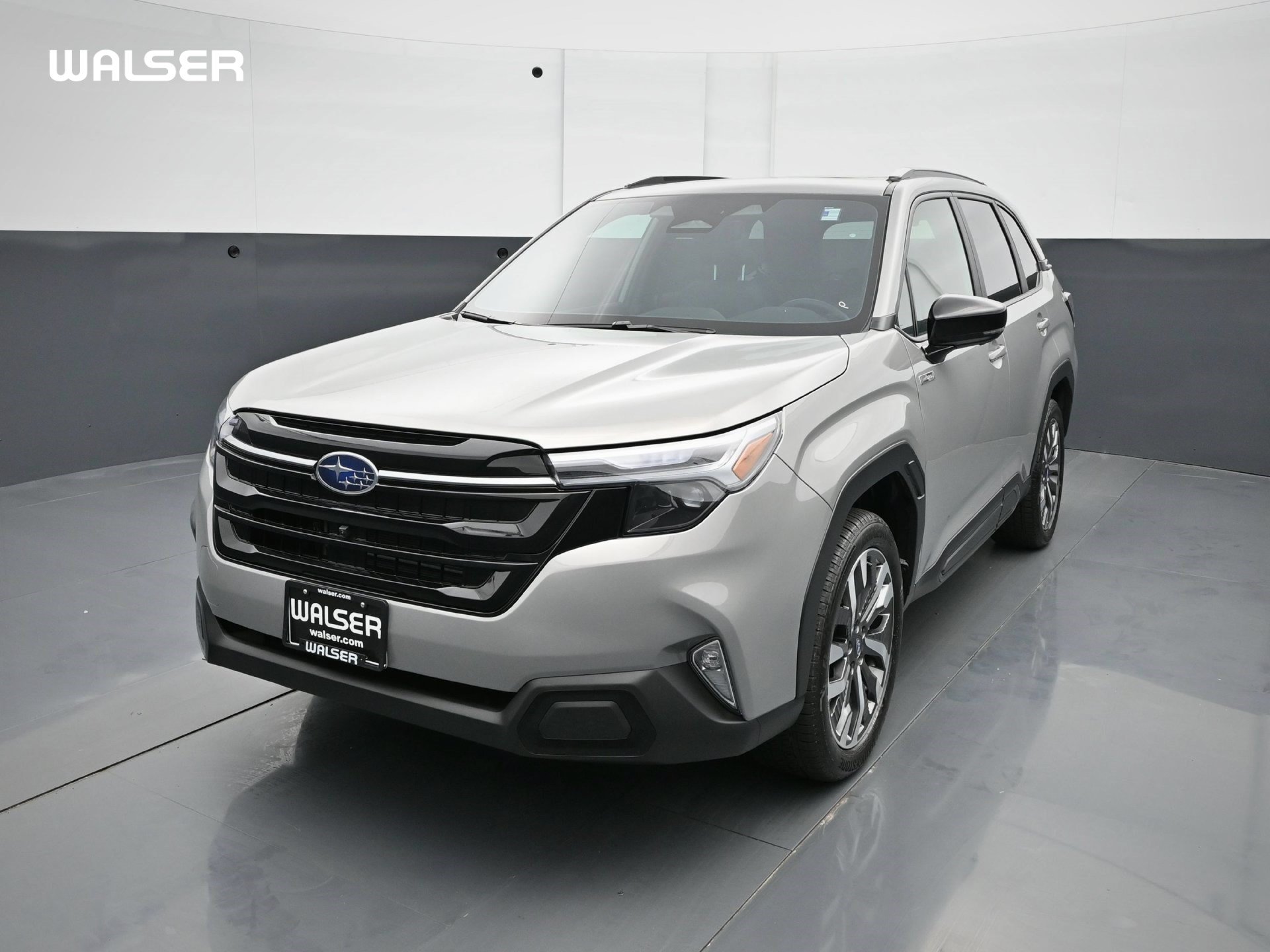 Used 2026 Subaru Forester Touring AWD/4WD image 1