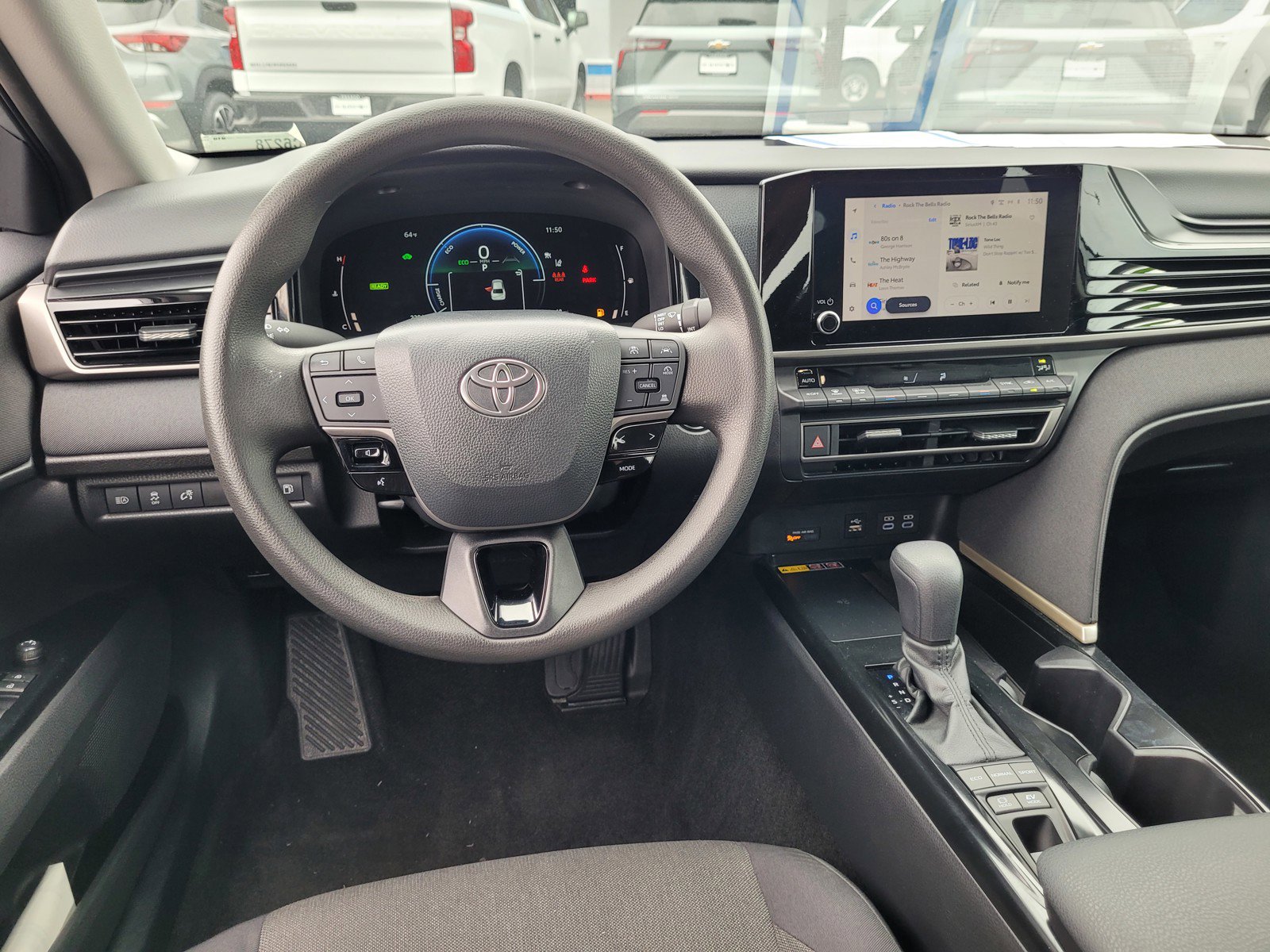 Used 2025 Toyota Camry LE FWD image 17