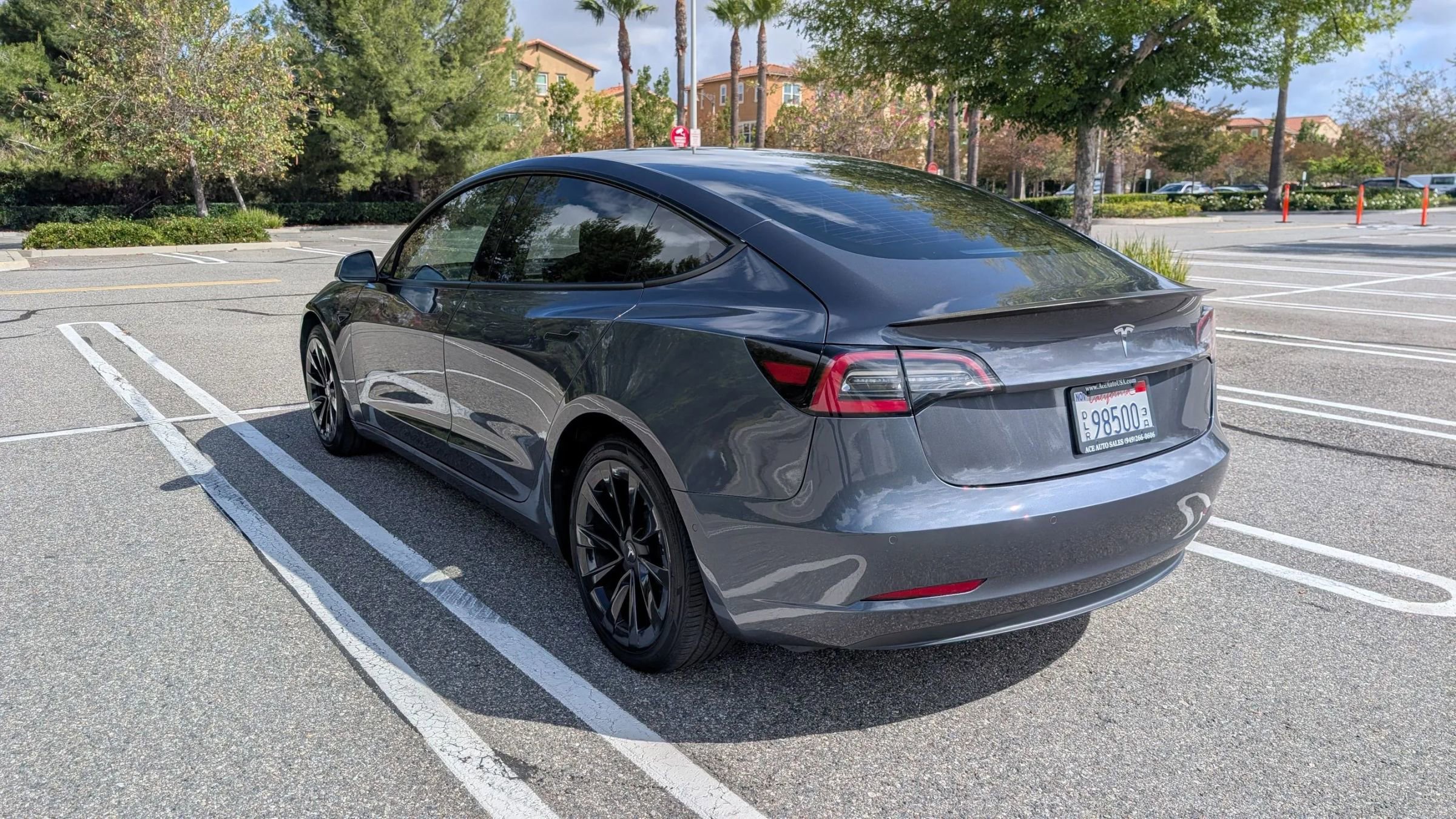 Used 2022 Tesla Model 3 Standard Range RWD image 8