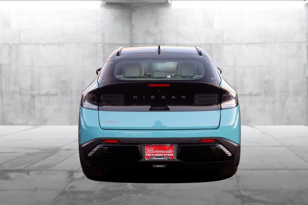 New 2026 Nissan Leaf Platinum+ w/ Cargo Package (Platinum+) image 6