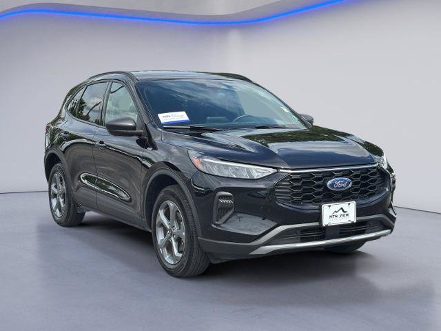Certified 2025 Ford Escape ST-Line AWD/4WD image 5