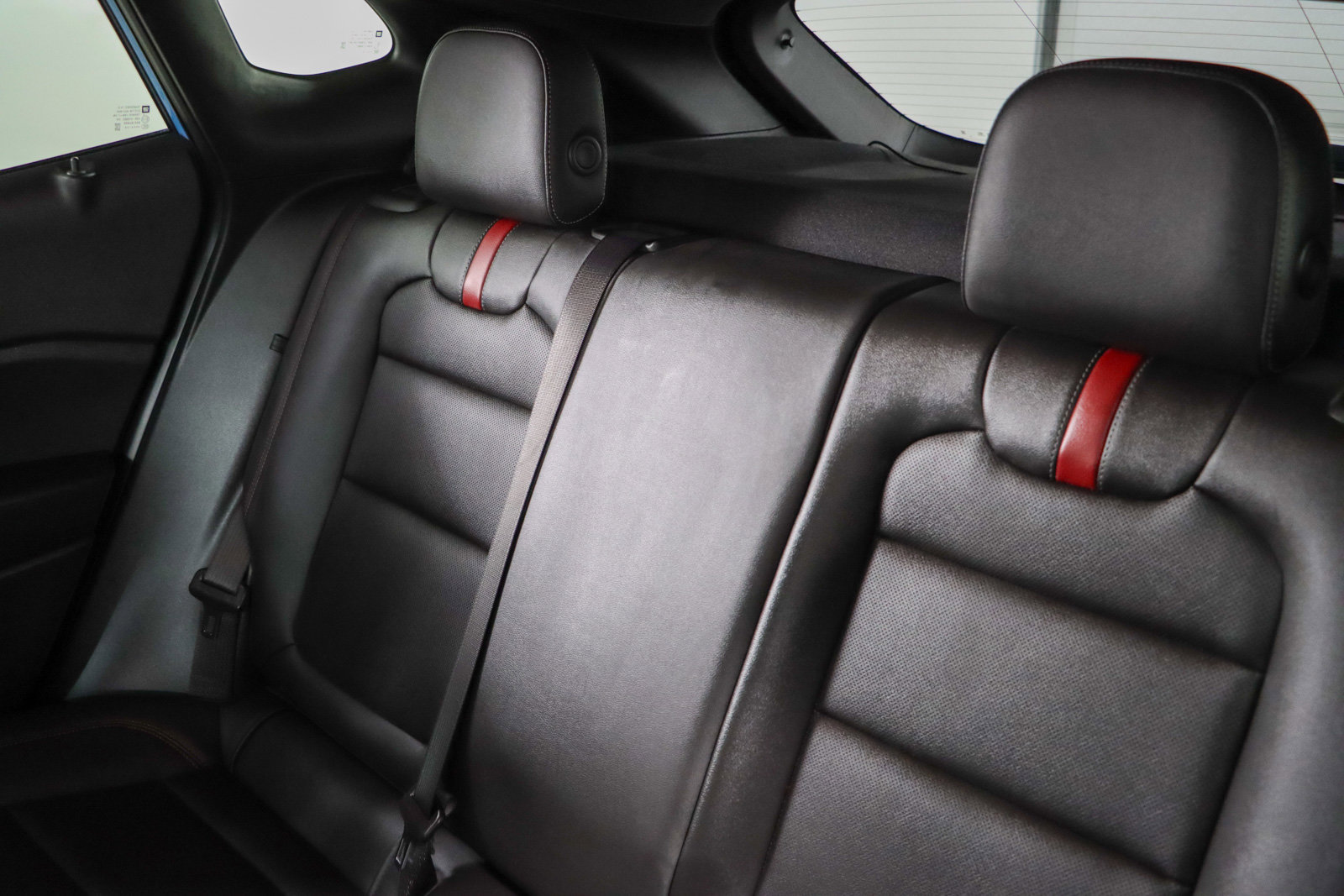 Used 2024 Chevrolet Trax RS w/ Sunroof Package FWD image 25