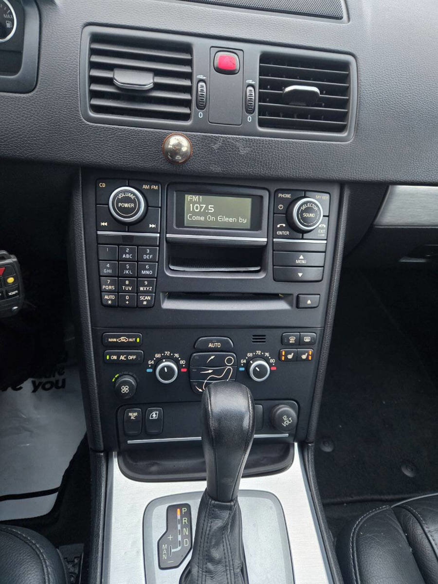 Used 2013 Volvo XC90 3.2 image 25