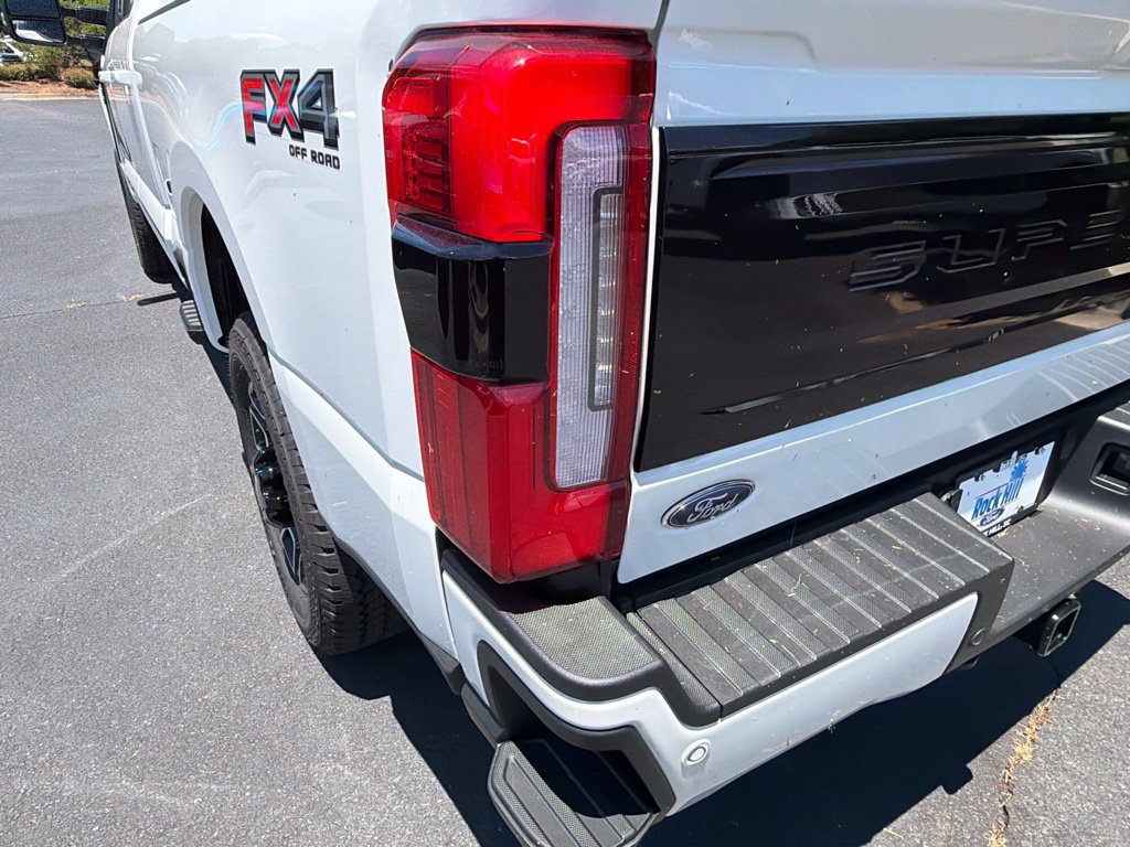New 2026 Ford F350 4x4 Crew Cab Super Duty image 26