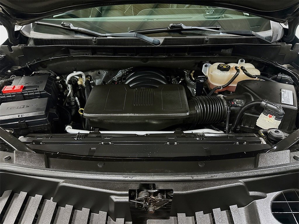 Used 2021 Cadillac Escalade Premium Luxury image 33