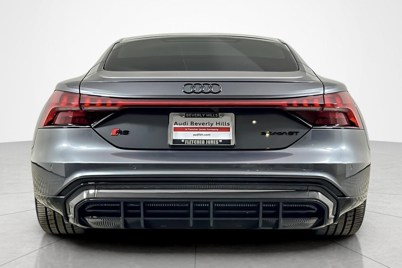 Certified 2024 Audi RS e-tron GT w/ Carbon Performance Package image 4