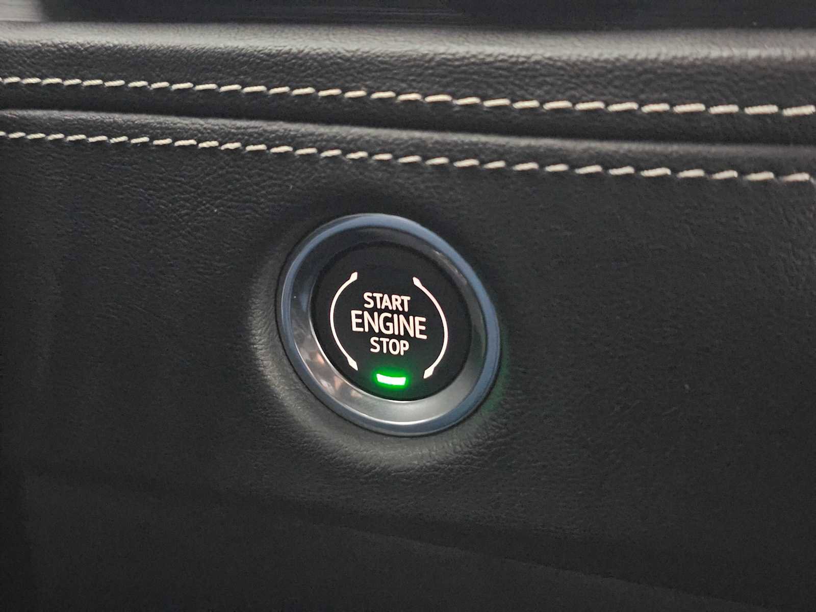 New 2026 Cadillac Escalade ESV Luxury image 30