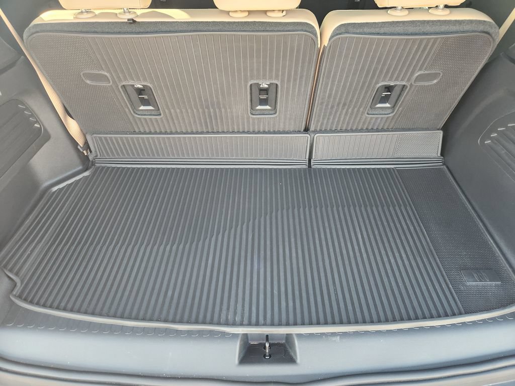 Used 2026 Buick Enclave Preferred w/ Power Package FWD image 24