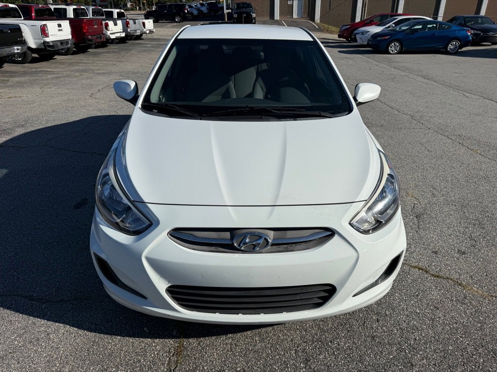 Used 2016 Hyundai Accent SE image 2
