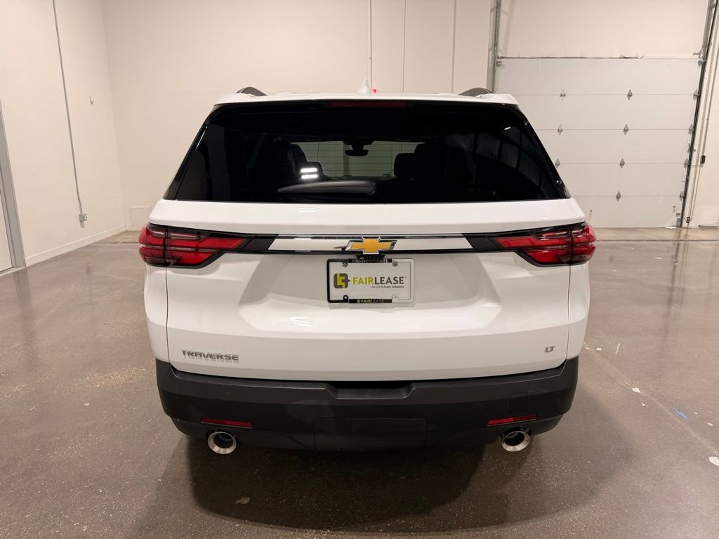 Used 2023 Chevrolet Traverse LT image 6