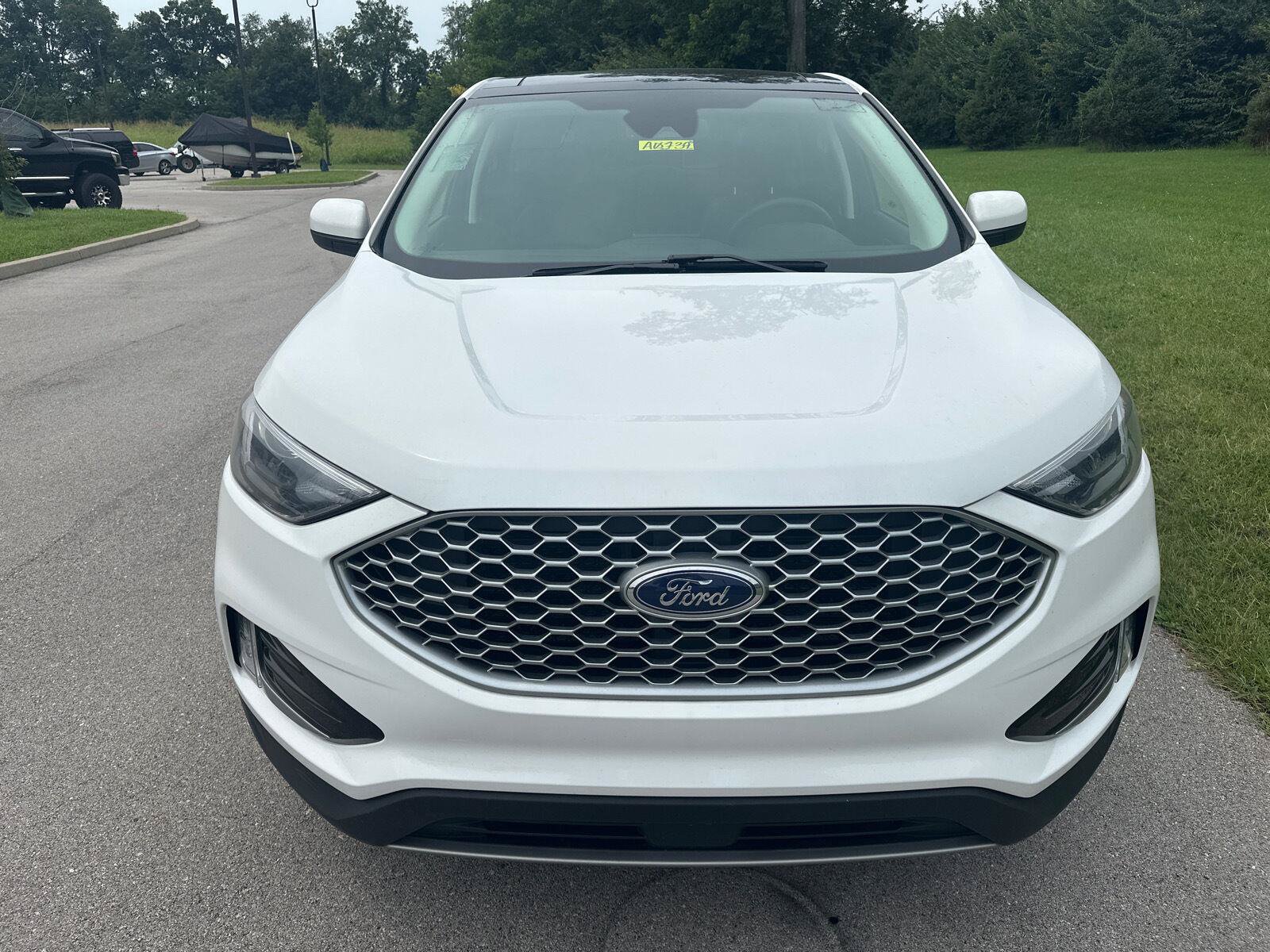 Used 2023 Ford Edge SEL w/ Convenience Package AWD/4WD image 7