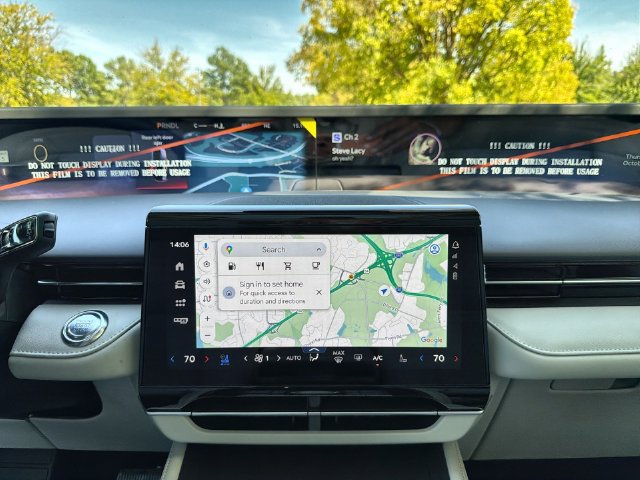 New 2026 Lincoln Nautilus Reserve AWD/4WD image 18