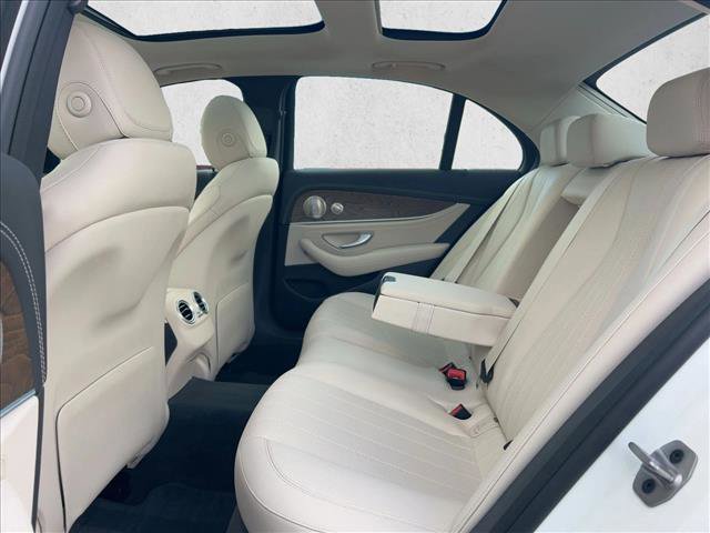 Certified 2022 Mercedes-Benz E 350 Sedan image 21