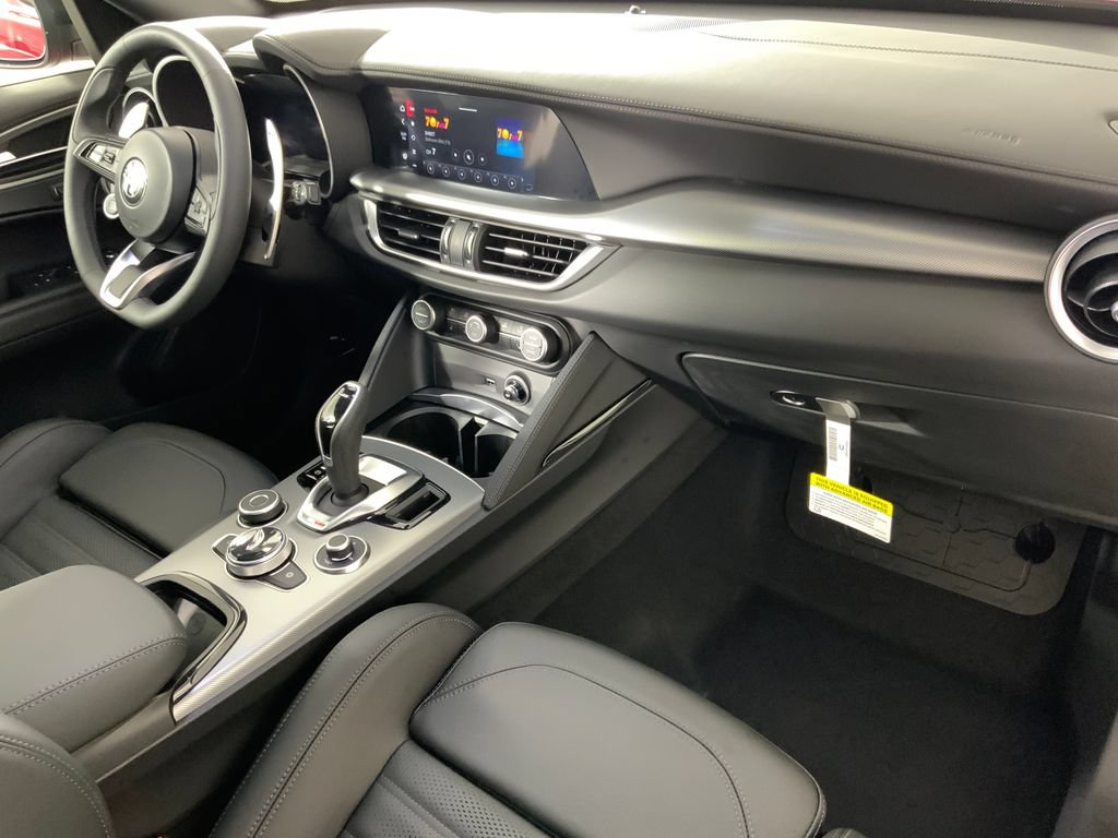 New 2026 Alfa Romeo Stelvio Sprint AWD/4WD image 30