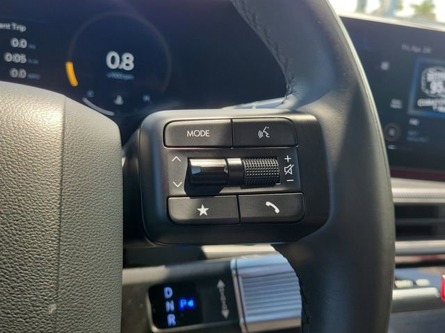 Used 2024 Hyundai Santa Fe Calligraphy FWD image 20