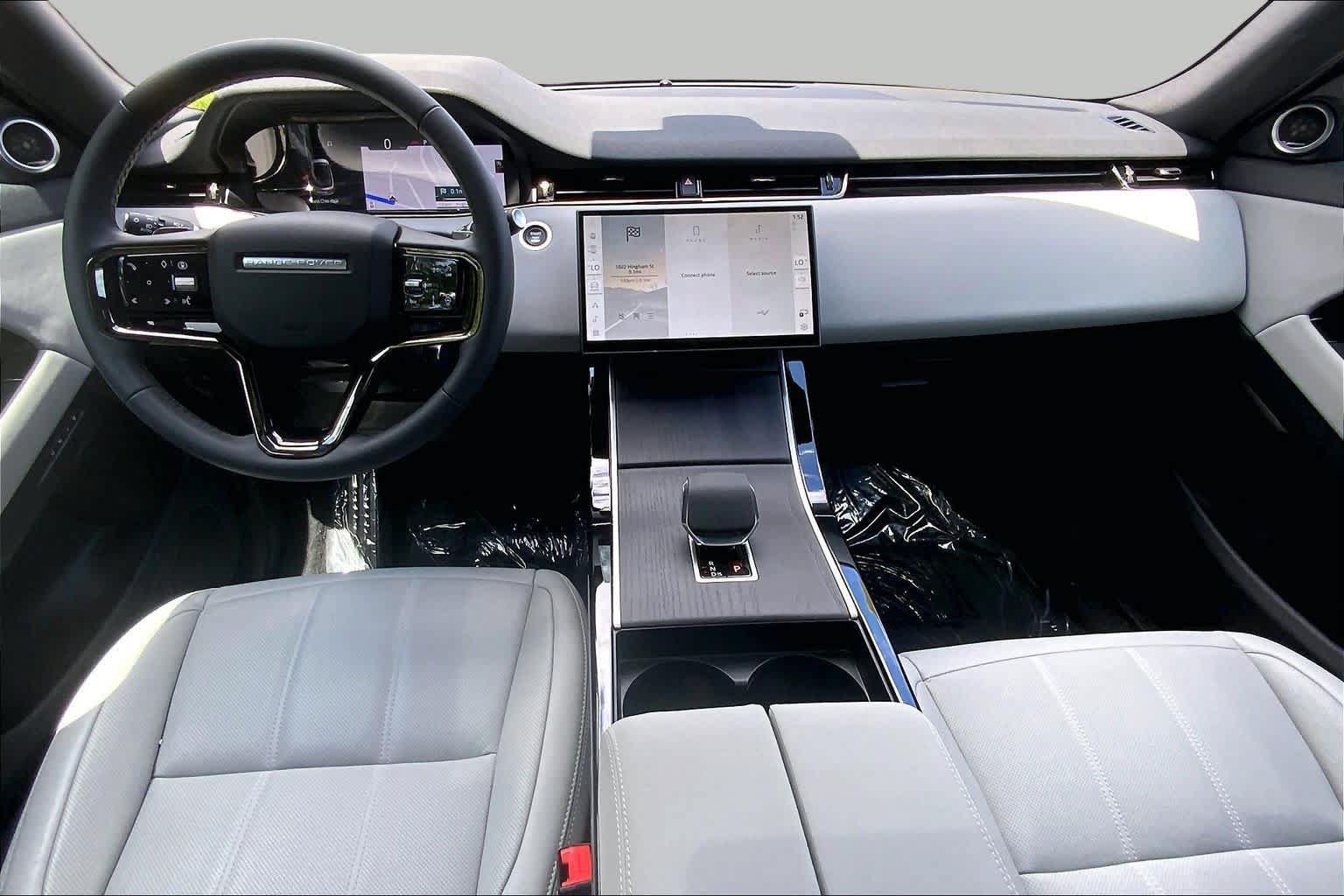Used 2026 Land Rover Range Rover Evoque S AWD/4WD image 15