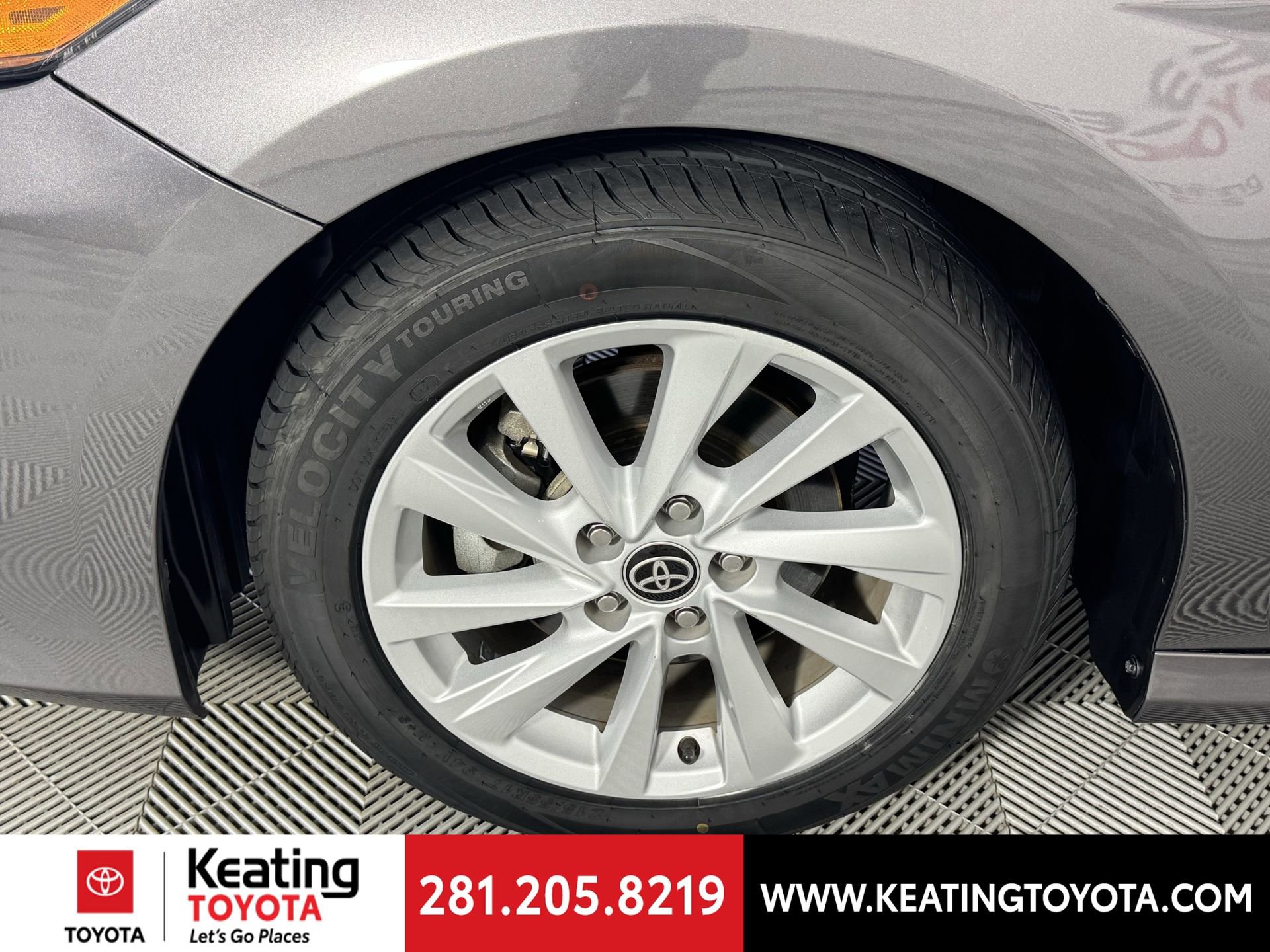 Used 2022 Toyota Camry LE image 29