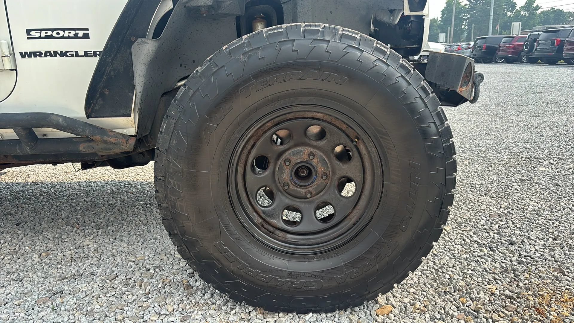 Used 2012 Jeep Wrangler Sport w/ Connectivity Group AWD/4WD image 8