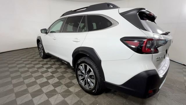 Used 2023 Subaru Outback Limited XT AWD/4WD image 7