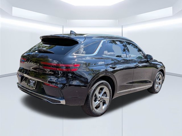 Used 2026 Genesis GV70 2.5T Advanced AWD/4WD image 4