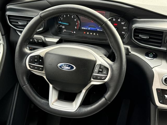 Used 2021 Ford Explorer XLT w/ Equipment Group 202A RWD image 13