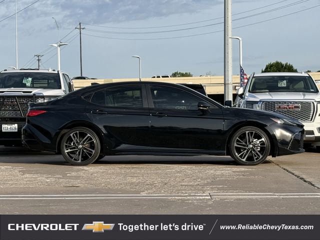 Used 2025 Toyota Camry XSE w/ Premium Plus Package AWD/4WD image 5