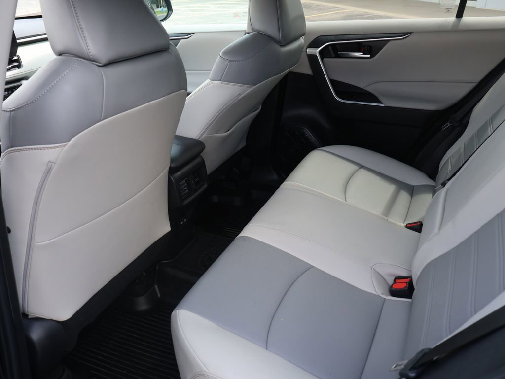 Used 2023 Toyota RAV4 XLE Premium AWD/4WD image 16
