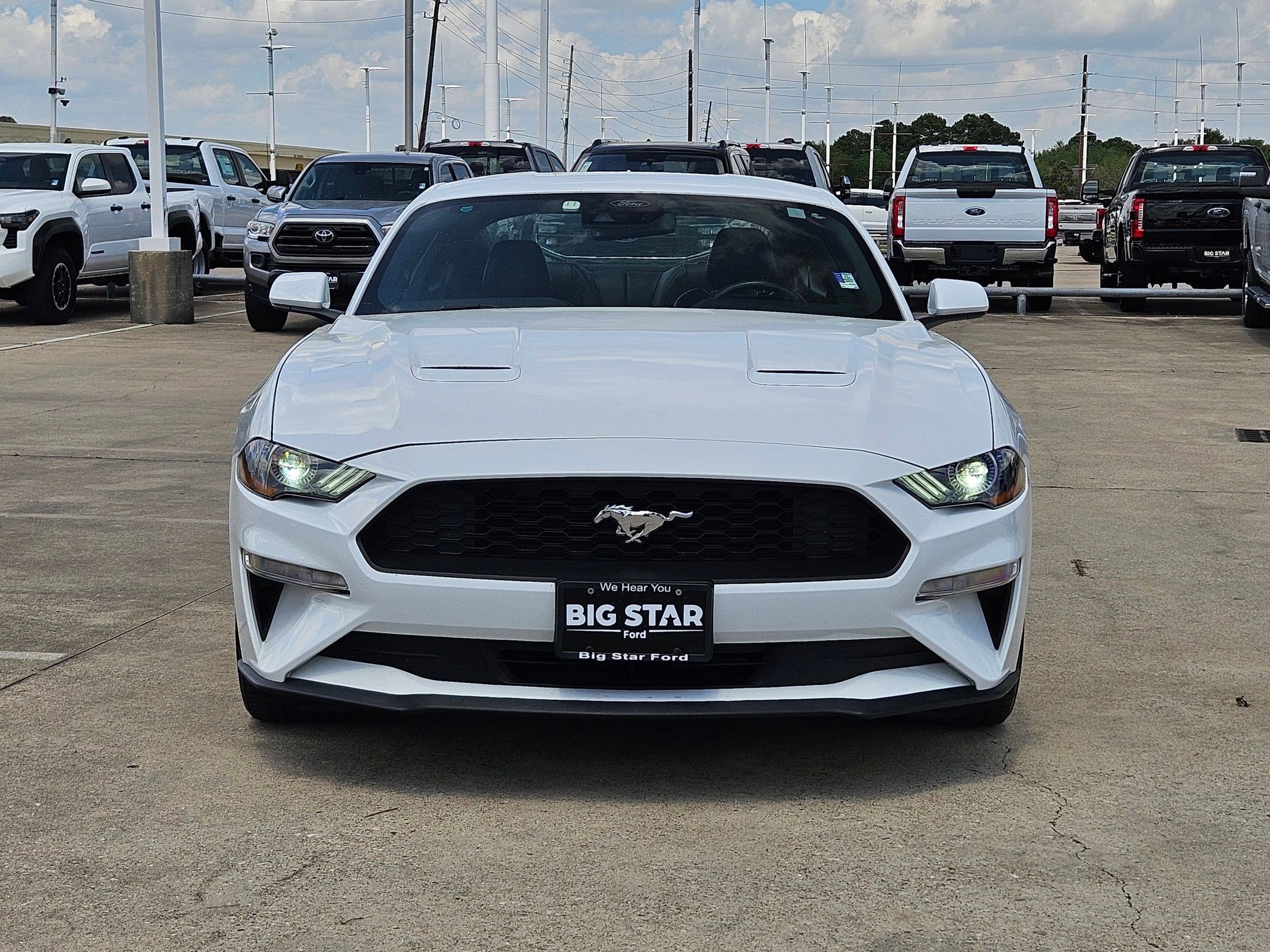 Used 2023 Ford Mustang Premium image 10