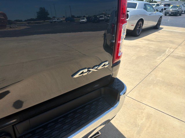 Used 2021 RAM 1500 Big Horn AWD/4WD image 19