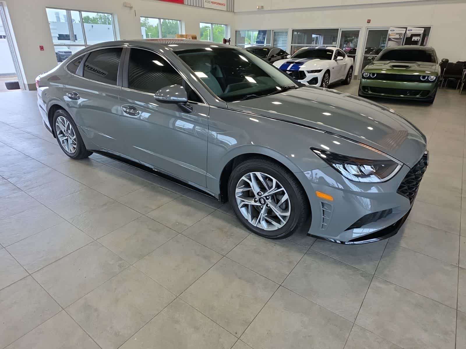 Used 2023 Hyundai Sonata SEL FWD image 4