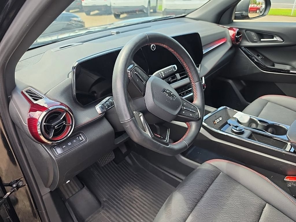 Used 2026 Chevrolet Equinox RS w/ Convenience Package III AWD/4WD image 9