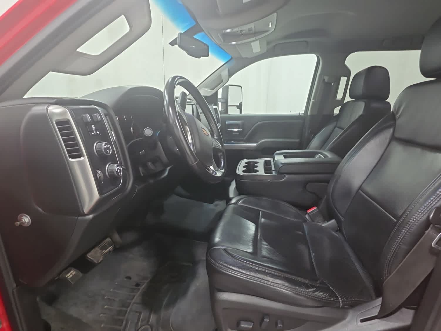 Certified 2019 Chevrolet Silverado 2500 LT w/ All Star Edition AWD/4WD image 12