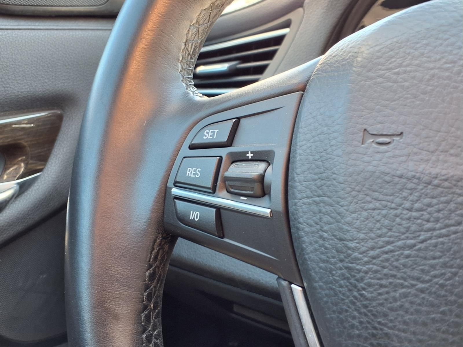 Used 2013 BMW 740i RWD image 21