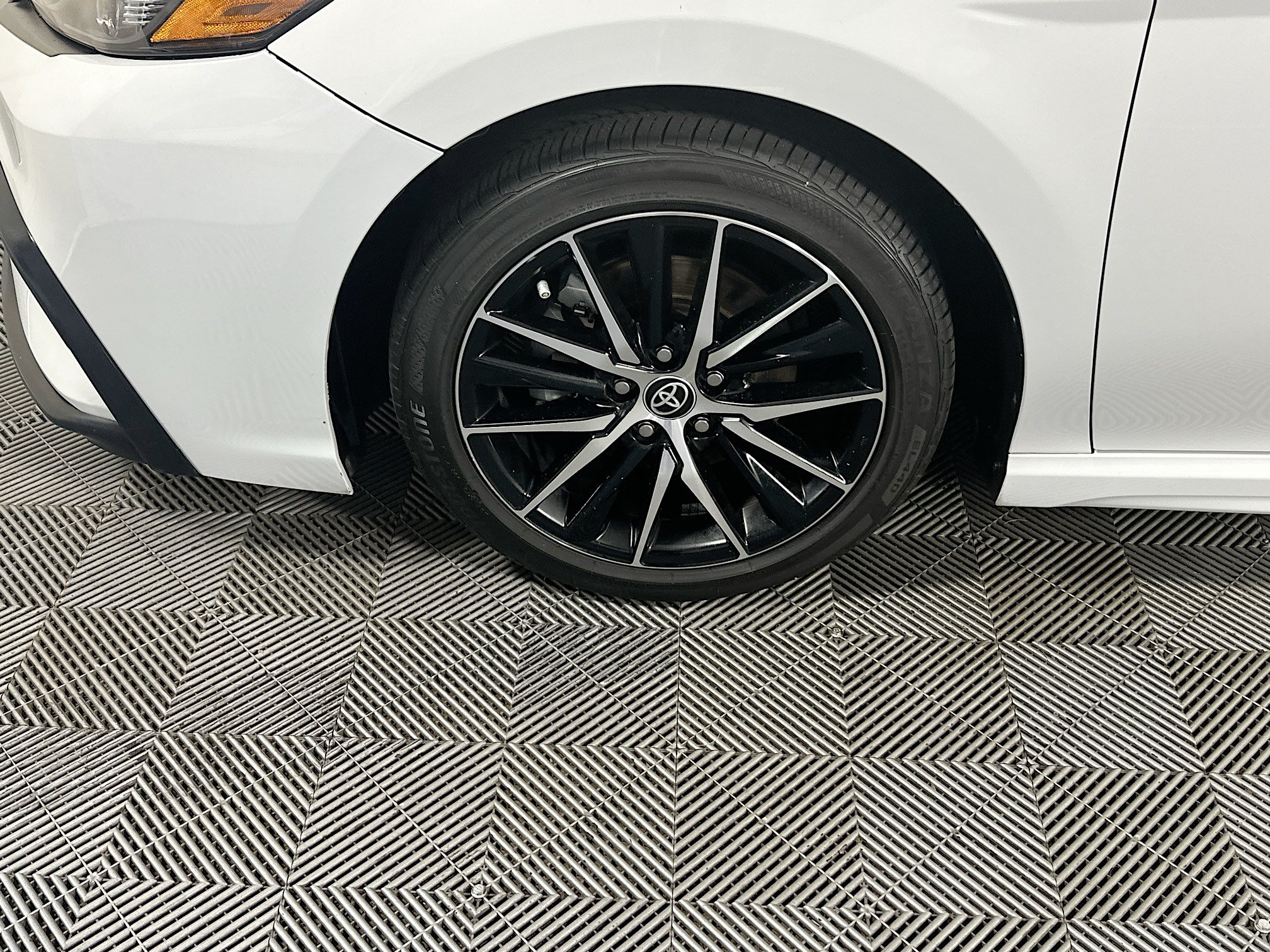 Certified 2023 Toyota Camry SE w/ Convenience Package FWD image 11