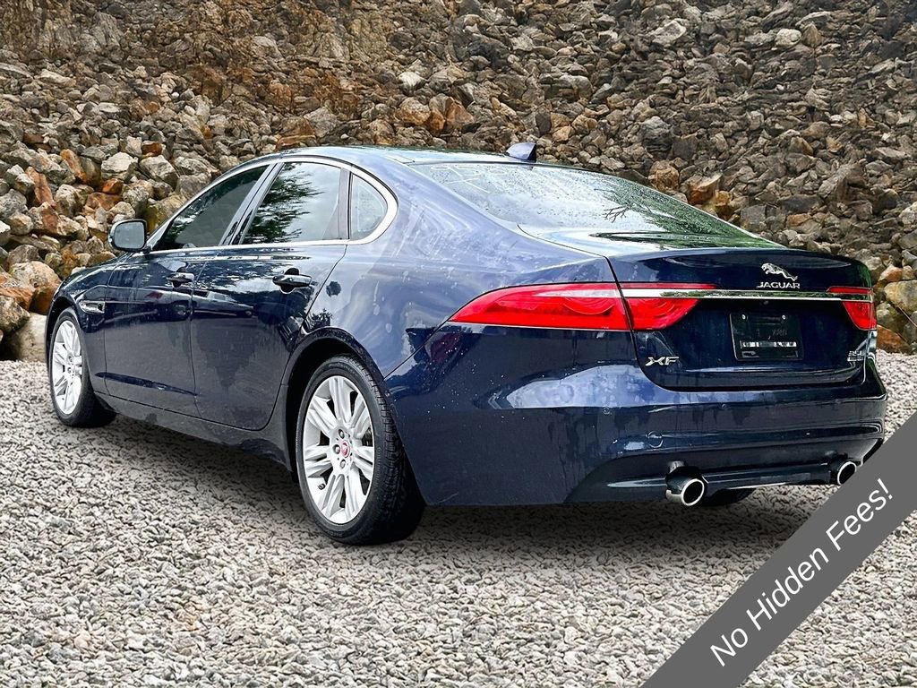 Used 2017 Jaguar XF Prestige AWD/4WD image 11
