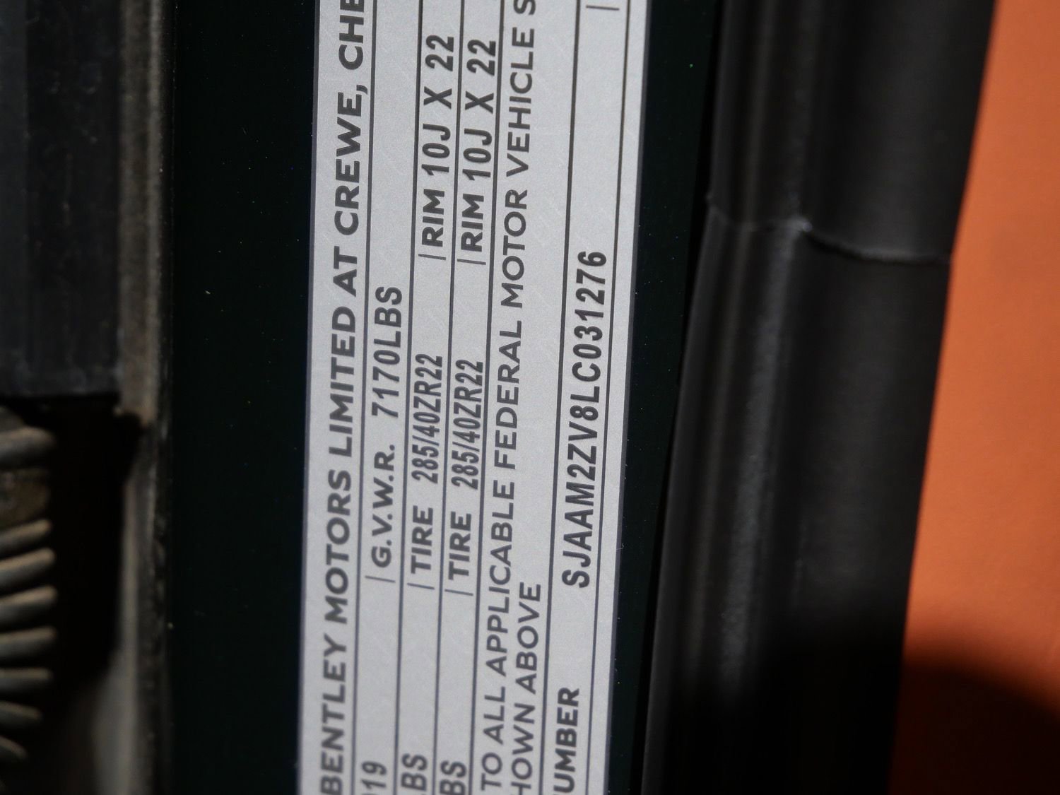 Used 2020 Bentley Bentayga AWD/4WD image 26