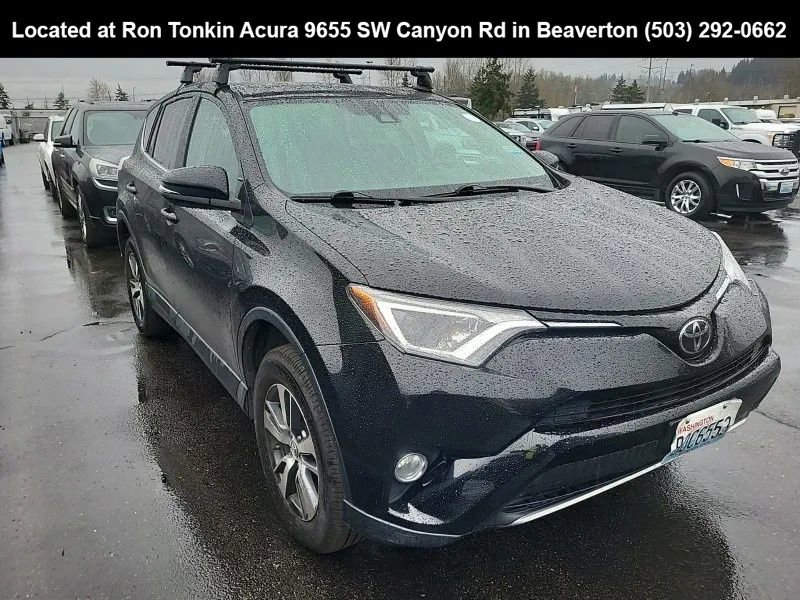 Used 2018 Toyota RAV4 XLE image 1