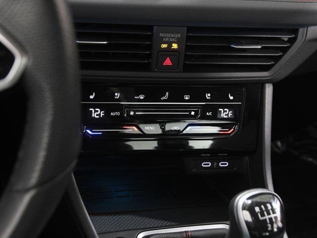 Used 2025 Volkswagen Jetta GLI Autobahn image 13