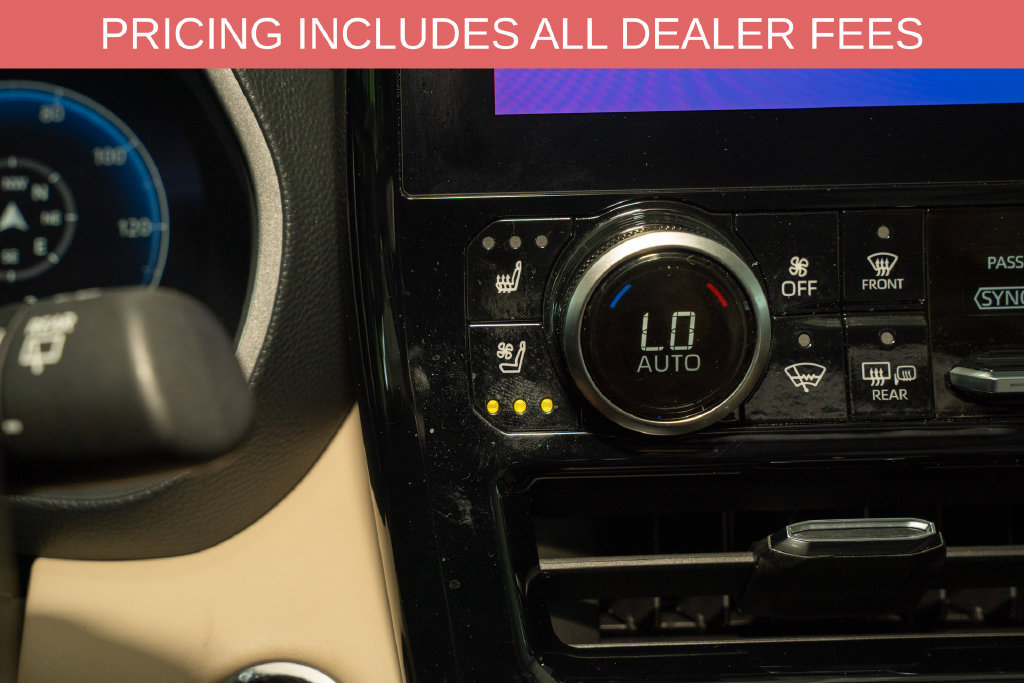 Used 2023 Toyota Highlander Limited FWD image 17