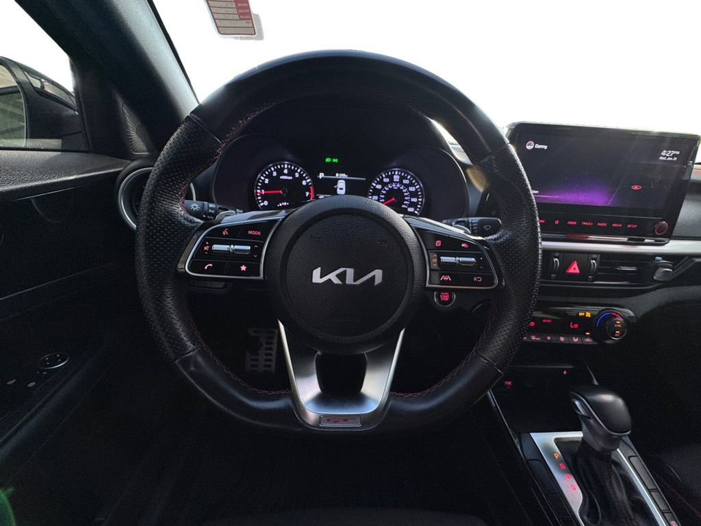 Used 2022 Kia Forte GT image 13