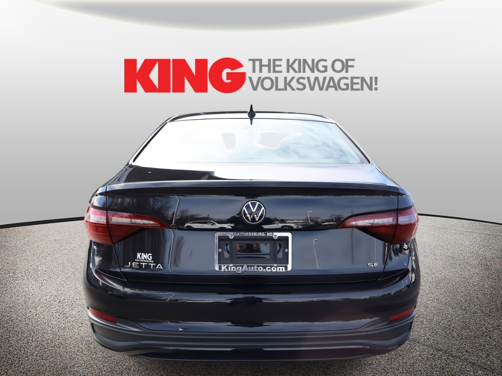 Certified 2023 Volkswagen Jetta SE image 4