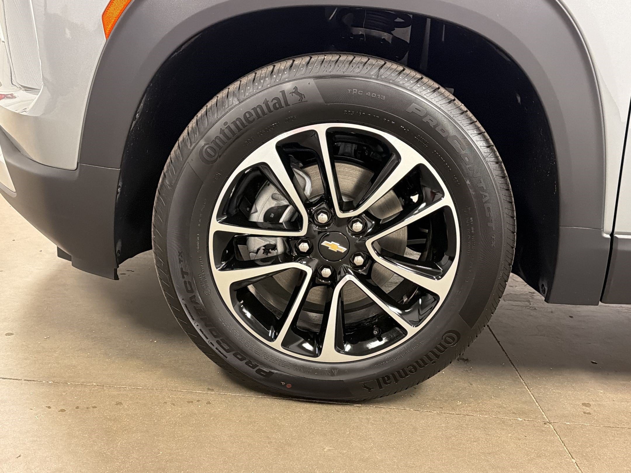 New 2026 Chevrolet TrailBlazer LT w/ Convenience Package FWD image 11