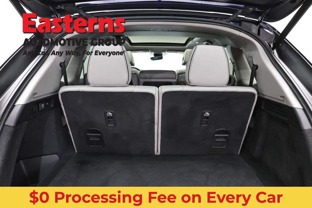 Used 2022 Acura MDX SH-AWD w/ Advance Package image 9